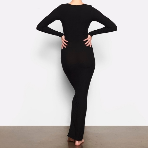 Skims Soft Lounge Long Sleeve Ribbed Maxi Dress Onyx Black Small - Picture 4 of 10